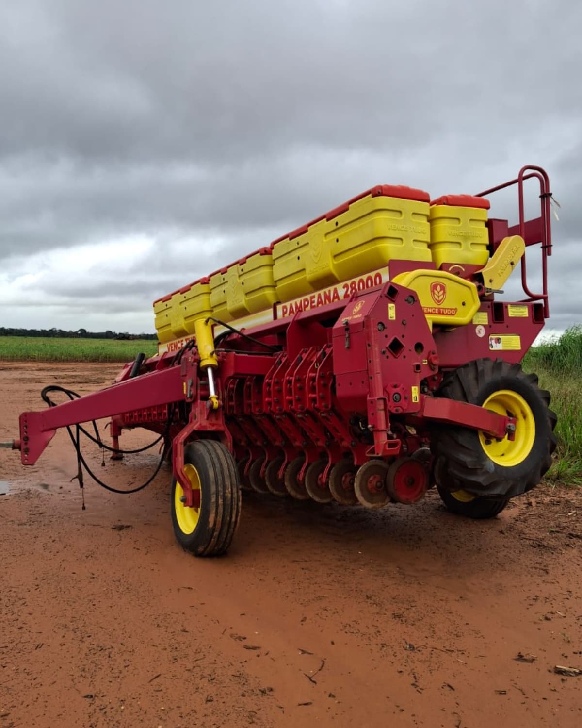 Semeadeira Vence Tudo Pampeana 28000 - 2